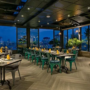 Avora Boutique *** Da Nang