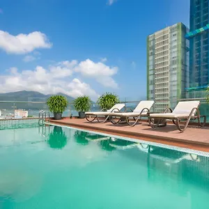 Dolphin And *** Da Nang